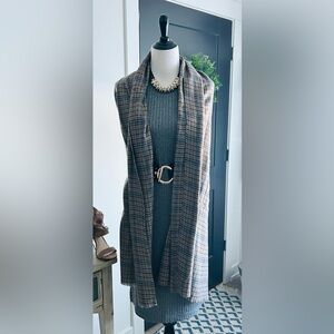 Pretty 37x82" acrylic brown navy gold large and soft  scarf never worn